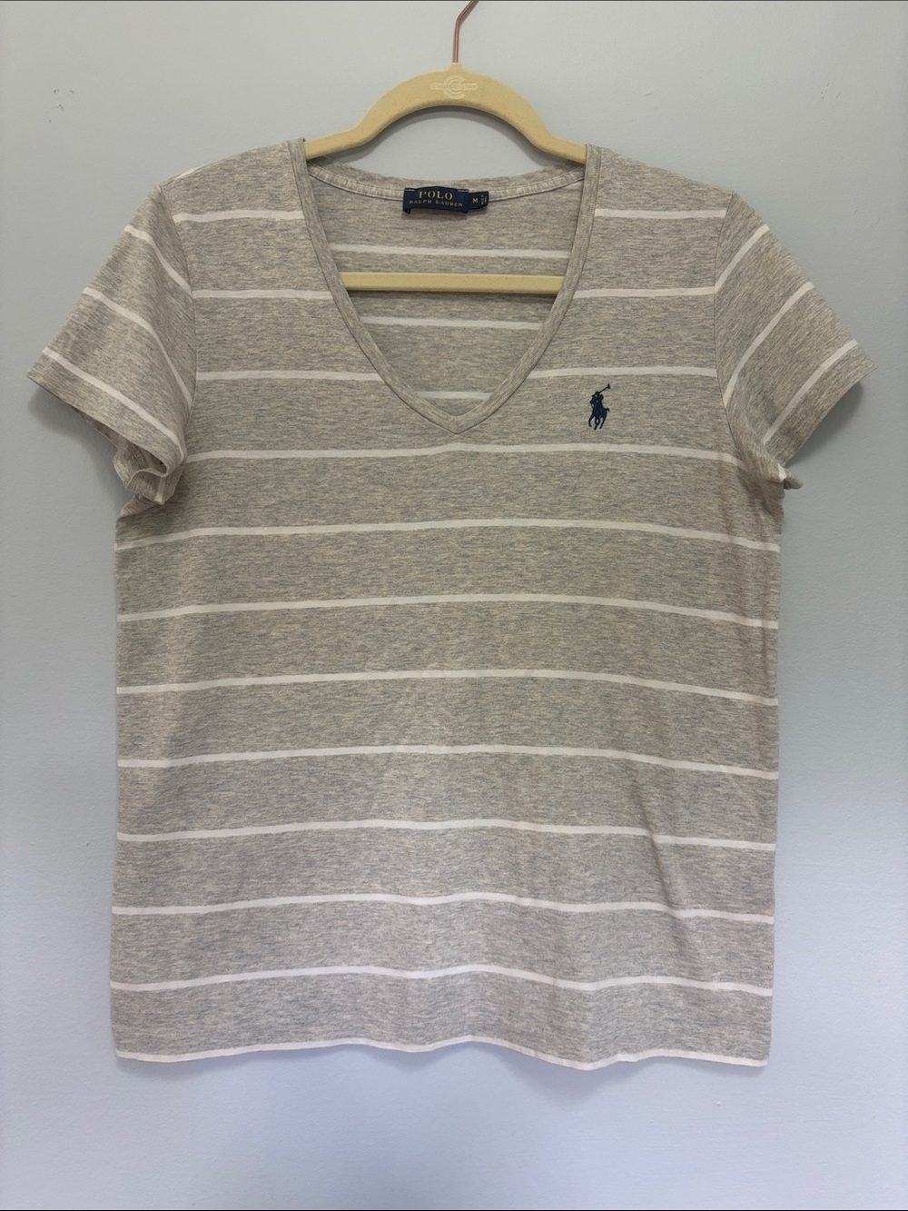 Polo by Ralph Lauren Women's Gray and White Stripe V-Neck Tee